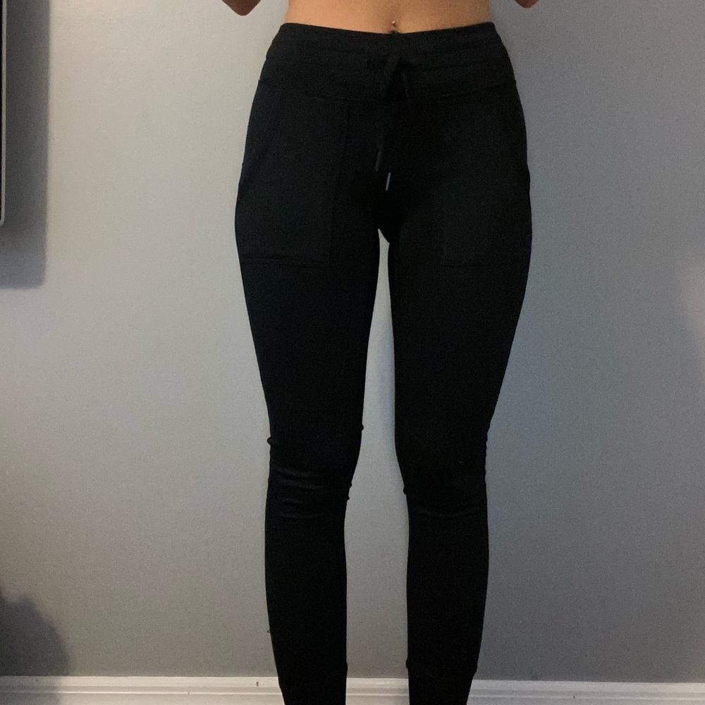 Aerie black jogger pants